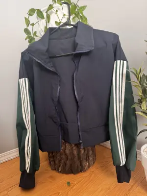 ROMWE zipper jacket